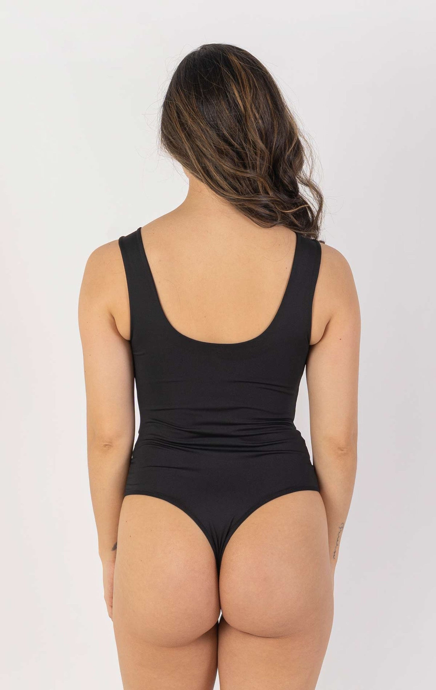 Body Nieves
